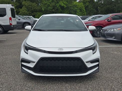 Used 2023 Toyota Corolla SE FWD image 2