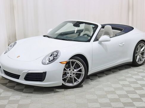 Used 2018 Porsche 911 Carrera image 8