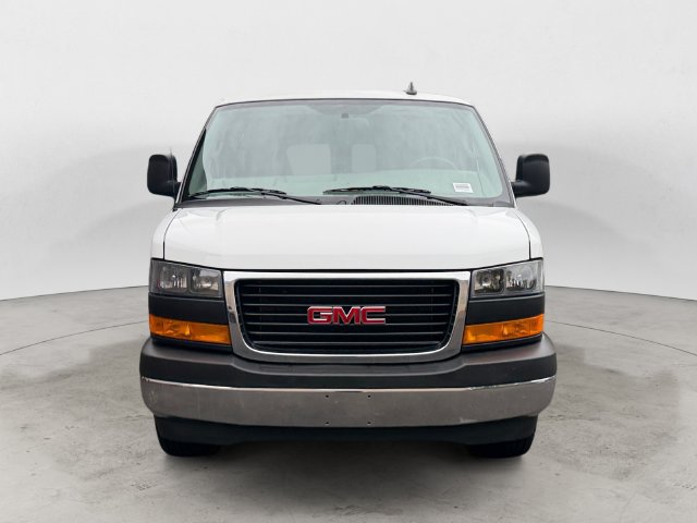 Used 2025 GMC Savana 2500 w/ Driver Convenience Package RWD image 2