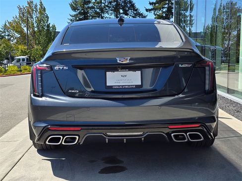 Used 2020 Cadillac CT5 V w/ Platinum Package image 4