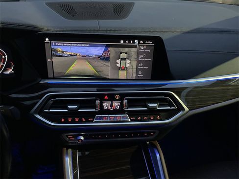 Used 2023 BMW X6 M50i w/ Executive Package image 18