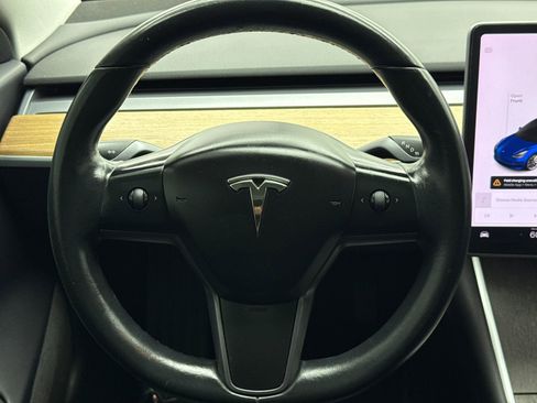 Used 2018 Tesla Model 3 Long Range RWD image 19
