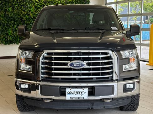 Used 2016 Ford F150 XLT w/ Equipment Group 302A Luxury image 9