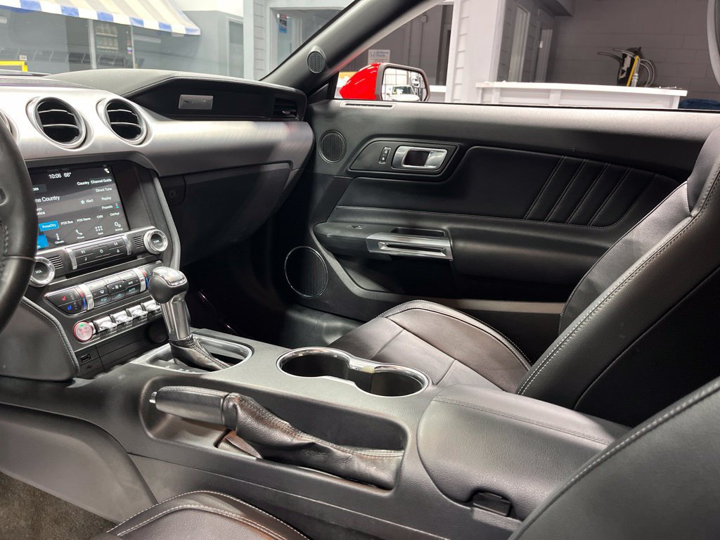 Used 2018 Ford Mustang Premium RWD image 24