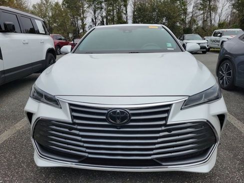 Used 2019 Toyota Avalon Limited w/ Advanced Safety Package image 9