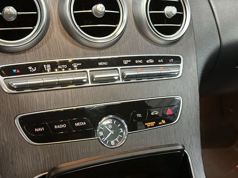 Used 2021 Mercedes-Benz C 300 4MATIC Sedan image 16