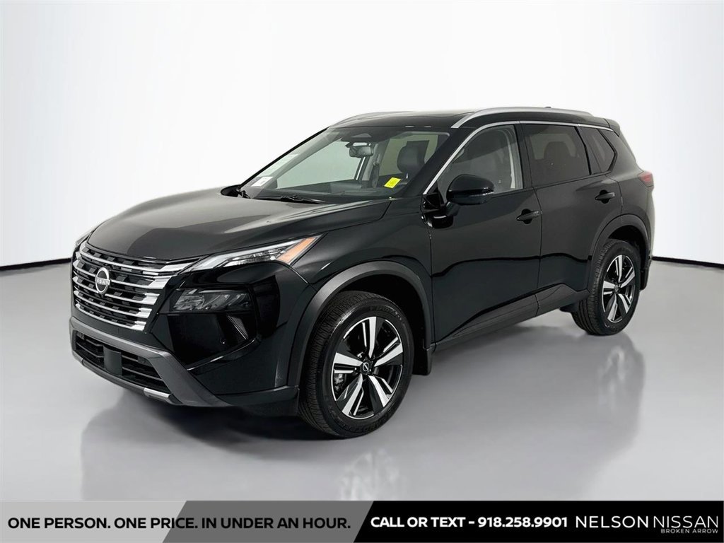Certified 2025 Nissan Rogue SL w/ Tech Package AWD/4WD image 1
