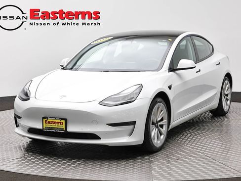 Used 2021 Tesla Model 3 Long Range image 1
