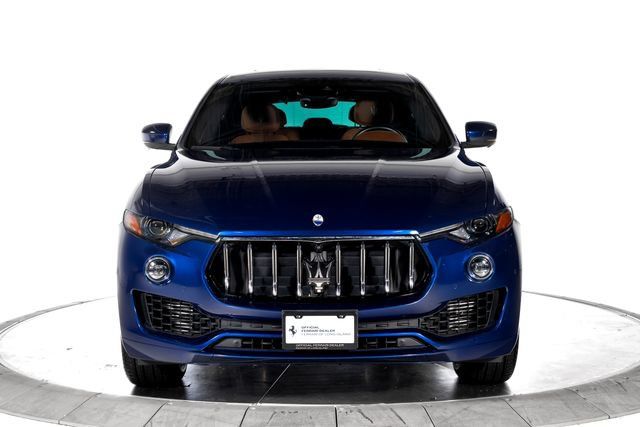 Used 2023 Maserati Levante GT AWD/4WD image 9