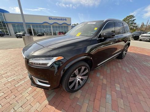 Used 2023 Volvo XC90 B6 Ultimate w/ Protection Package Premier image 10