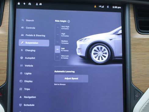 Used 2019 Tesla Model X 100D image 17