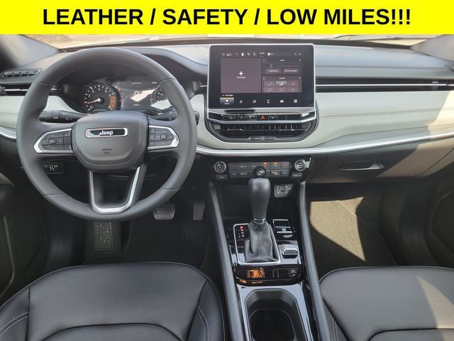 Used 2025 Jeep Compass Limited AWD/4WD image 22