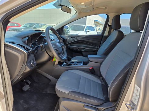 Used 2018 Ford Escape S FWD image 9