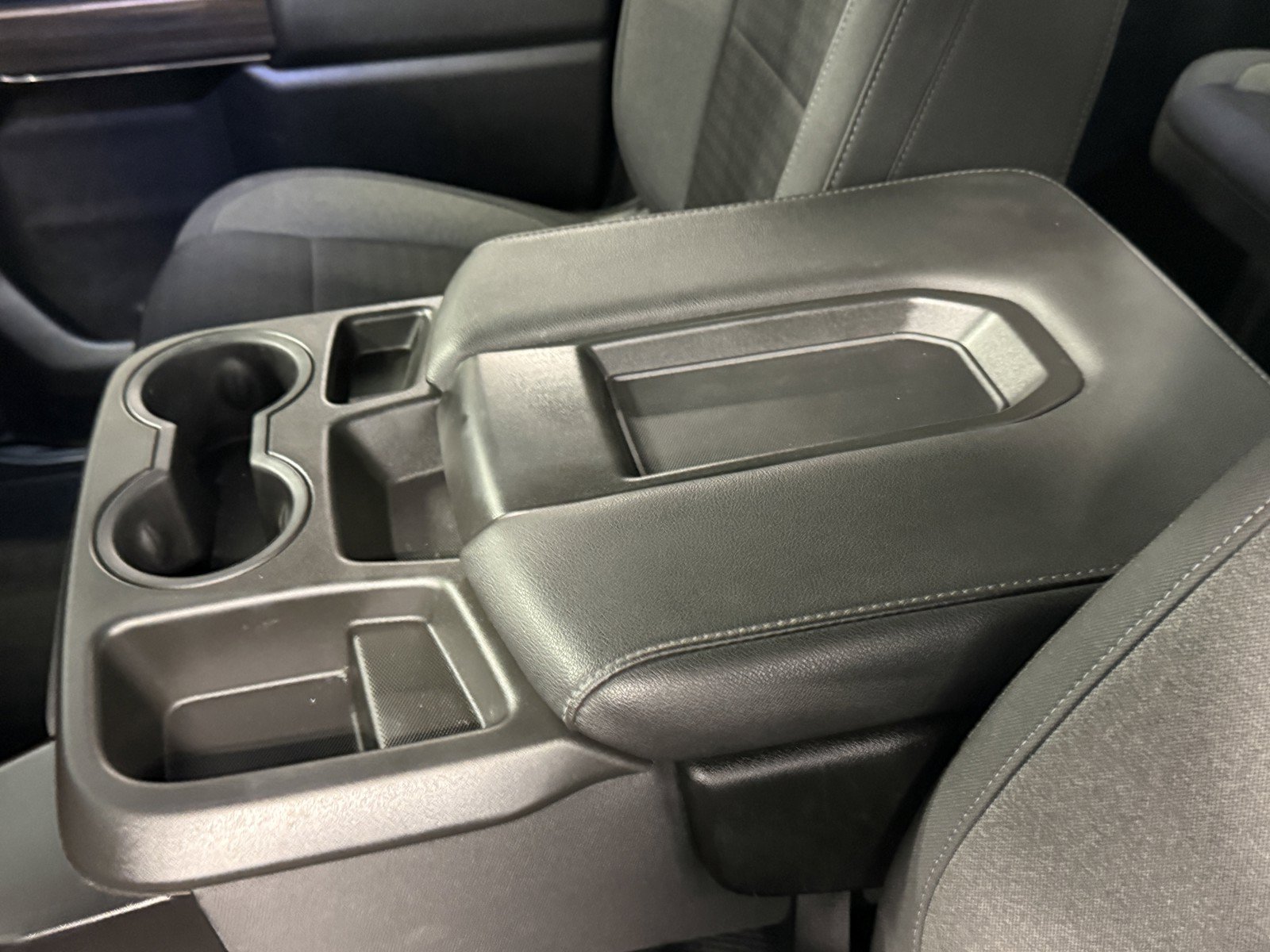 Used 2021 Chevrolet Silverado 1500 RST AWD/4WD image 19