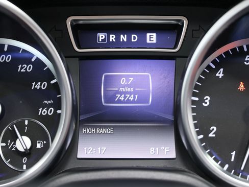 Used 2013 Mercedes-Benz G 550 image 25