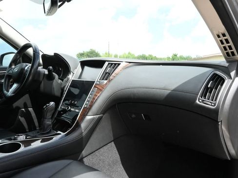Used 2018 INFINITI Q50 Luxe AWD/4WD image 23