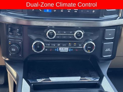 Used 2024 Ford F250 Lariat w/ Chrome Package AWD/4WD image 18