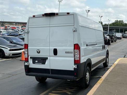 Used 2026 RAM ProMaster 2500 FWD image 8