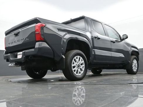 Used 2026 Toyota Tacoma SR5 RWD image 25