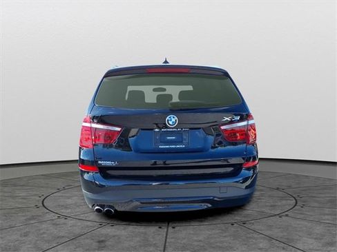 Used 2017 BMW X3 xDrive28i image 5
