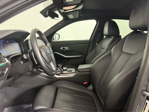 Used 2022 BMW 330e w/ Driving Assistance Package RWD image 10