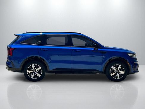Used 2022 Kia Sorento S FWD image 4
