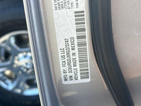 Used 2024 RAM 2500 Big Horn image 40