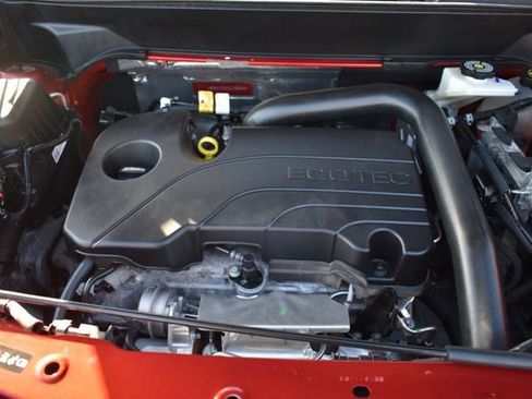 Certified 2025 Chevrolet Equinox RS AWD/4WD image 37