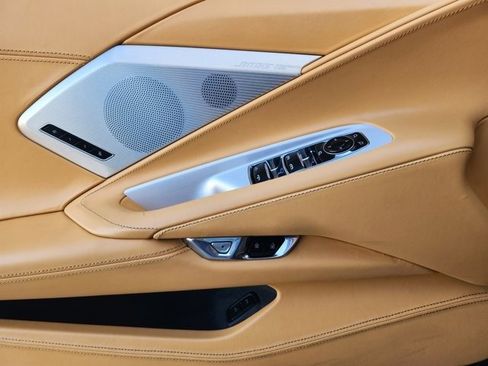 Used 2023 Chevrolet Corvette Stingray Premium Conv w/ Z51 Performance Package image 19