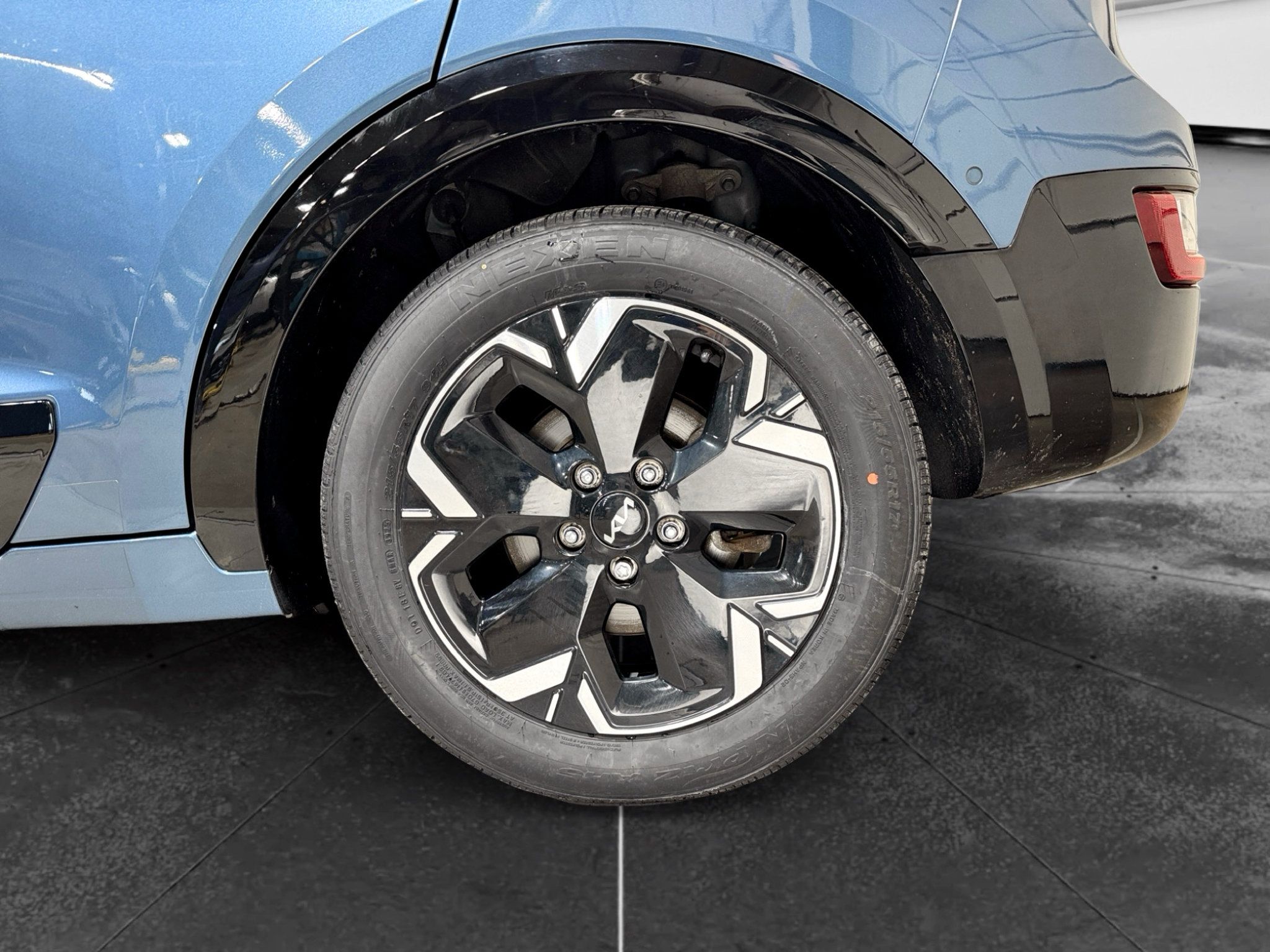 Used 2023 Kia Niro Wave FWD image 33