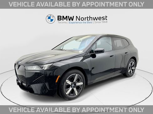 Used 2026 BMW iX xDrive60 AWD/4WD image 1