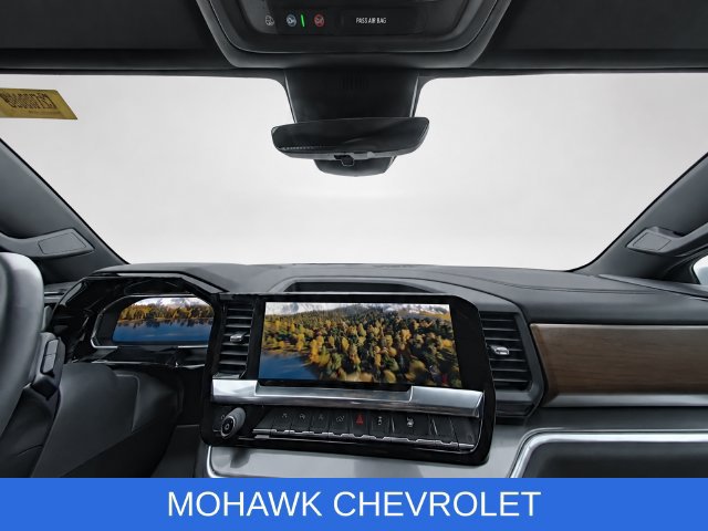 Used 2026 Chevrolet Silverado 1500 High Country AWD/4WD image 13