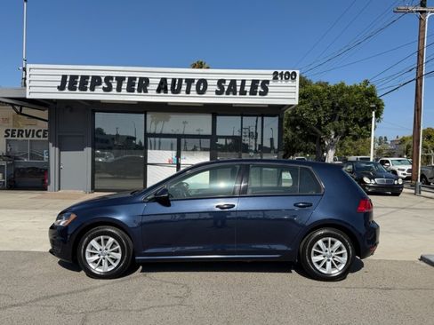 Used 2016 Volkswagen Golf SE FWD image 7