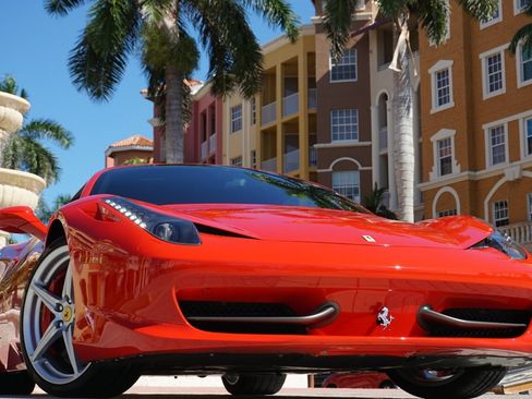 Used 2013 Ferrari 458 Italia Coupe image 49