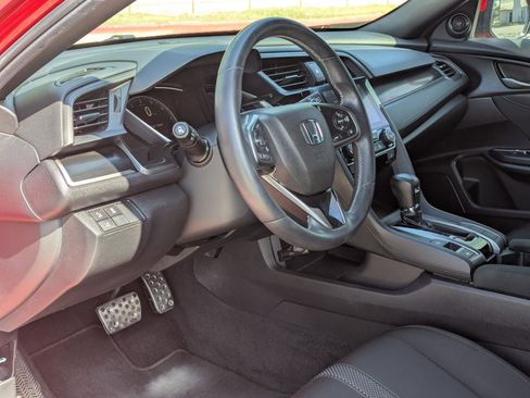 Used 2020 Honda Civic EX image 12