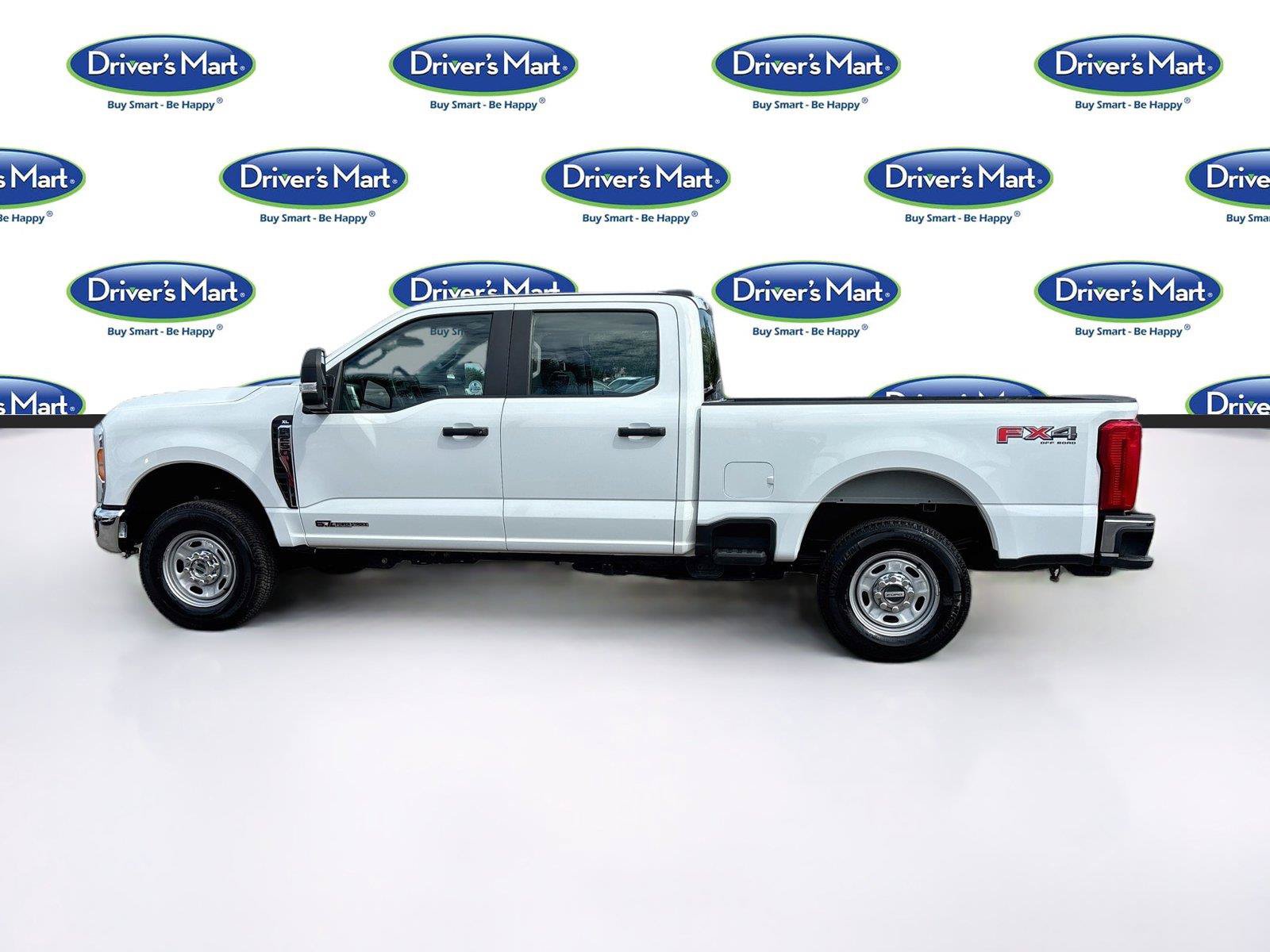 Used 2023 Ford F250 XL w/ FX4 Off-Road Package AWD/4WD image 4