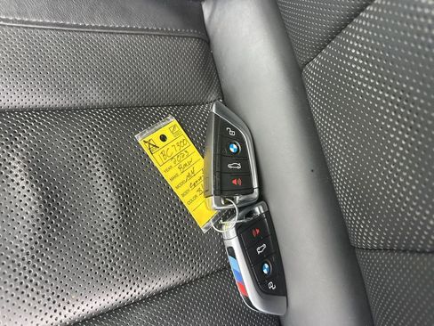 Used 2023 BMW M4 xDrive Competition image 35