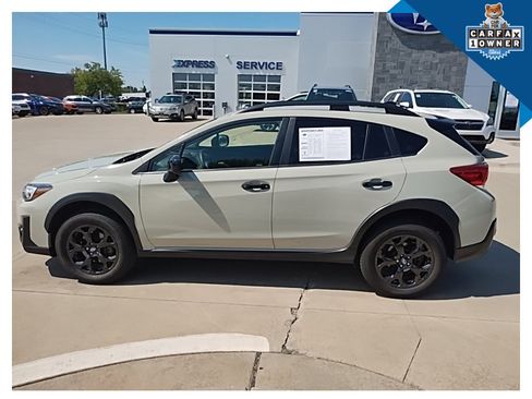 Used 2023 Subaru Crosstrek 2.0i Premium w/ Special Edition image 10
