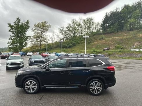 Used 2021 Subaru Ascent Limited w/ Technology Package AWD/4WD image 7