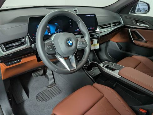 New 2026 BMW X2 xDrive28i image 10