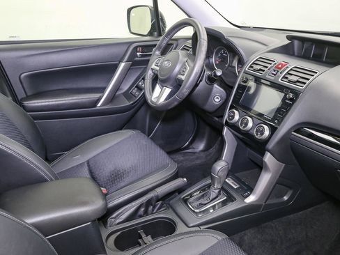 Used 2018 Subaru Forester 2.5i Premium w/ Protection Package #1 AWD/4WD image 19