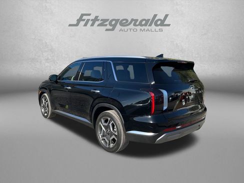 Used 2024 Hyundai Palisade Limited FWD image 8