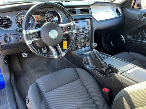 Used 2013 Ford Mustang GT Premium w/ Comfort Pkg image 10