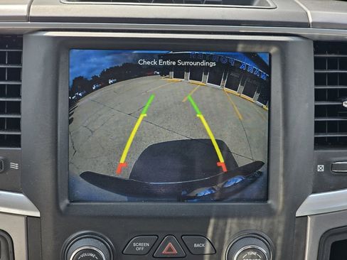 Used 2022 RAM 1500 Classic SLT w/ Electronics Group image 37