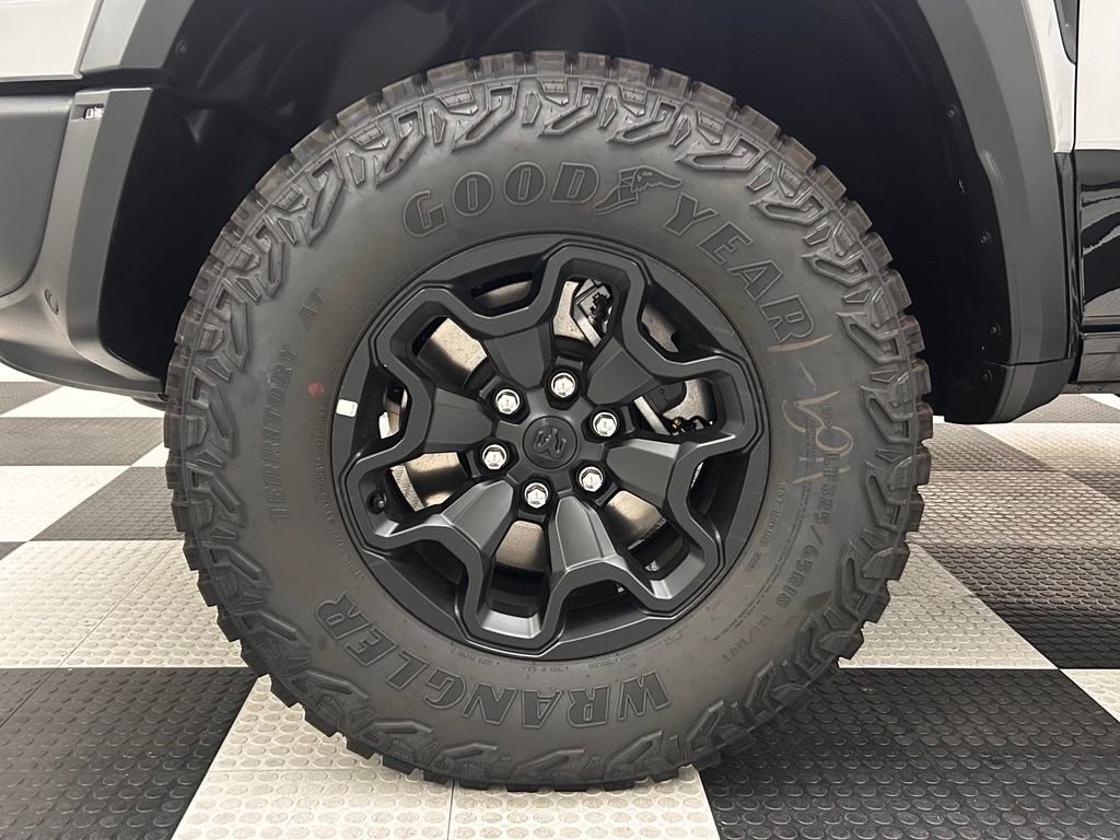 New 2026 RAM 1500 RHO w/ RHO Level 1 Equipment Group AWD/4WD image 8