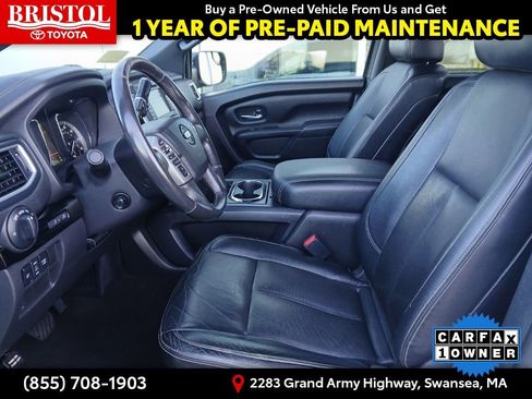 Used 2019 Nissan Titan SL w/ Midnight Edition image 18