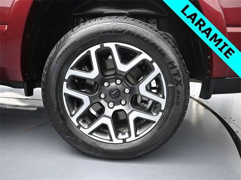 Used 2025 RAM 1500 Laramie w/ Laramie Southwest Edition image 13