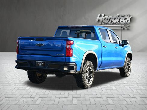 Used 2024 Chevrolet Silverado 1500 ZR2 w/ Technology Package image 10