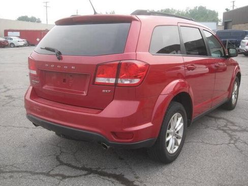 Used 2014 Dodge Journey SXT image 5