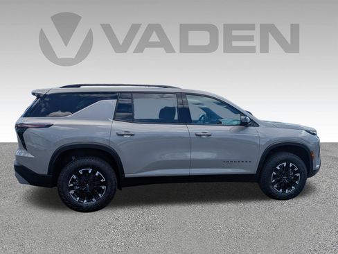 New 2026 Chevrolet Traverse Z71 w/ Enhanced Driving Package AWD/4WD image 27